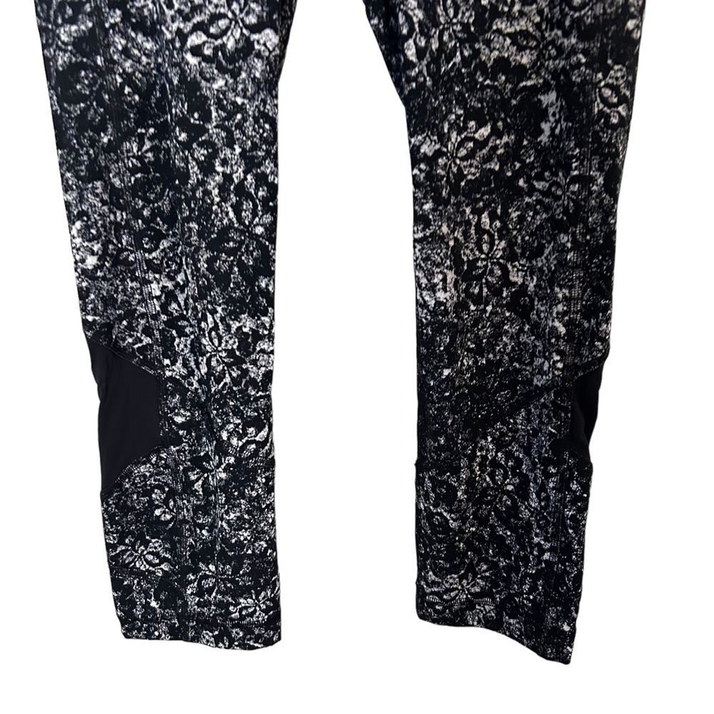 Lululemon Pace Rival Crop *22" - Picture 8 of 15